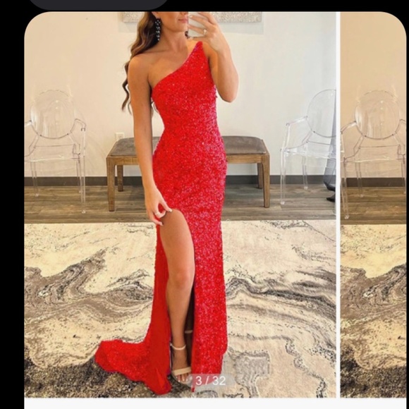 Prom Dress - Picture 3 of 3